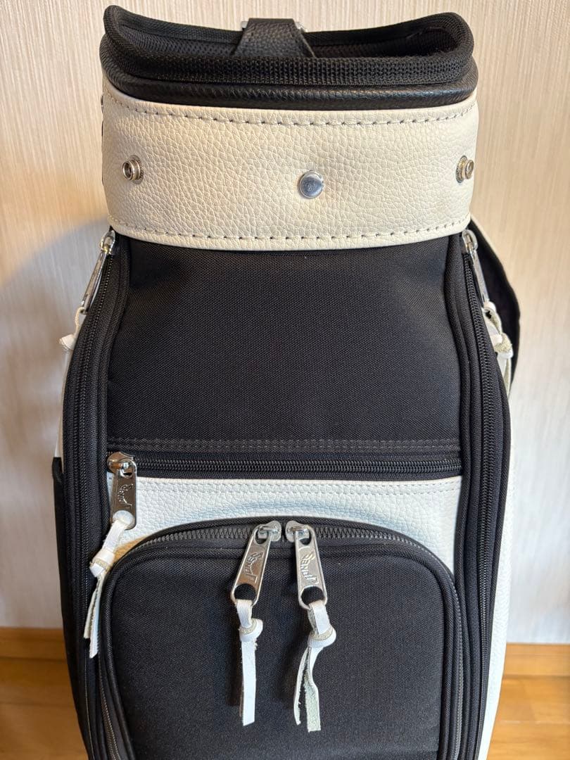 中古美品】JONES ジョーンズ キャディバッグ ブラック/ホワイト