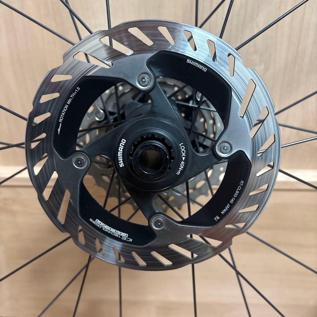 FFWDTYROリアのみ‼️超大特価‼️引取のみですよろしくお願いします引取時梱包渡