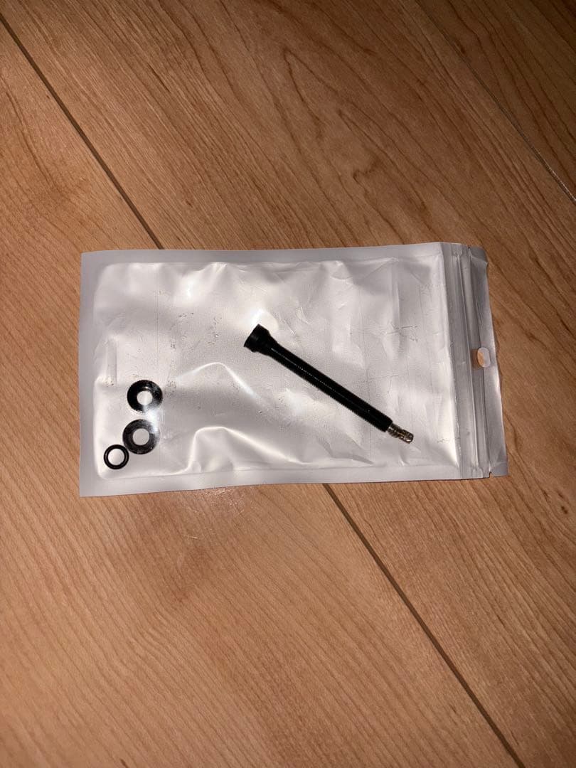 FFWDTYROリアのみ‼️超大特価‼️引取のみですよろしくお願いします引取時梱包渡