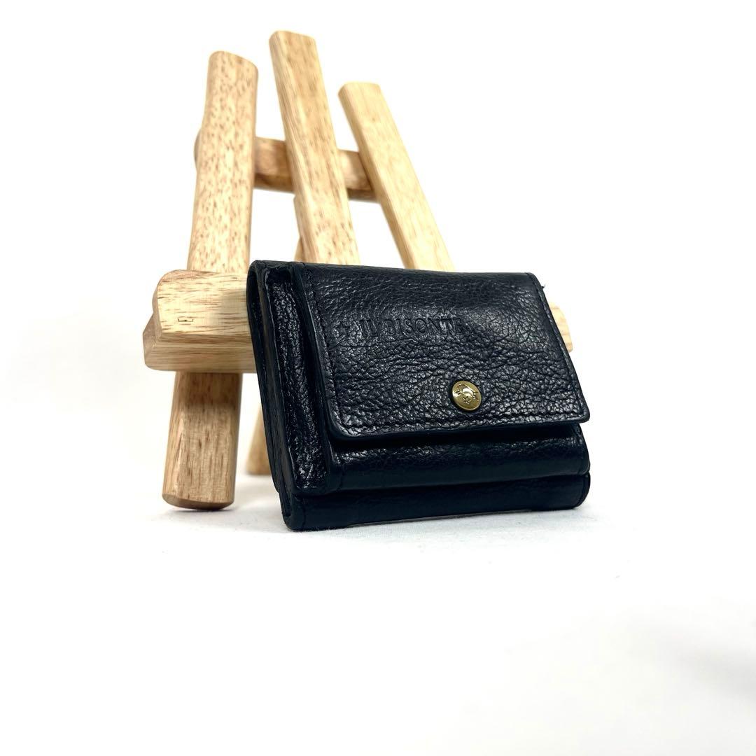 イルビゾンテ 三つ折り財布 トリフォルド ロゴ型押し オールレザー