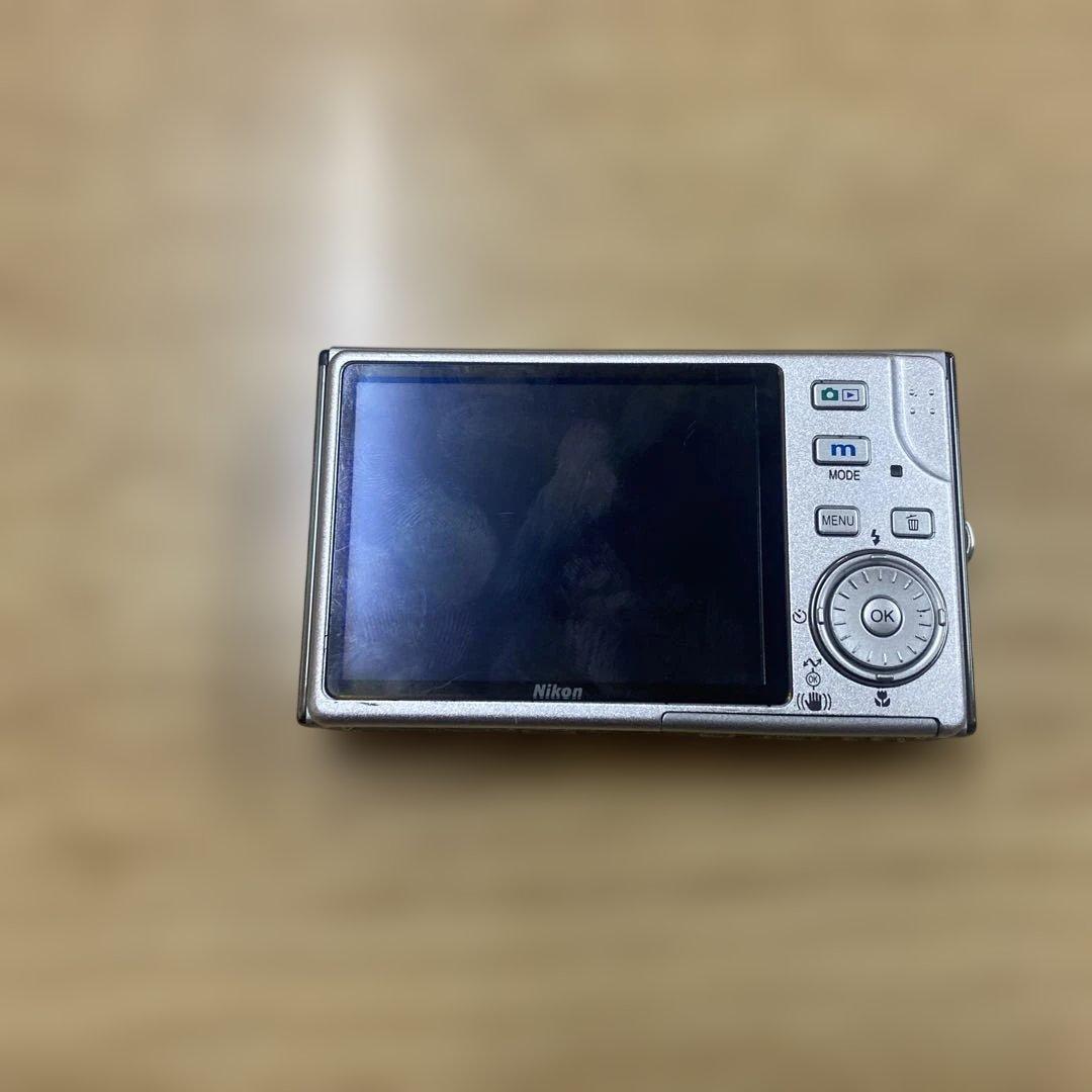 Nikon COOLPIX S7 シルバー3台セット ニコン デジタルカメラ 3台セット
