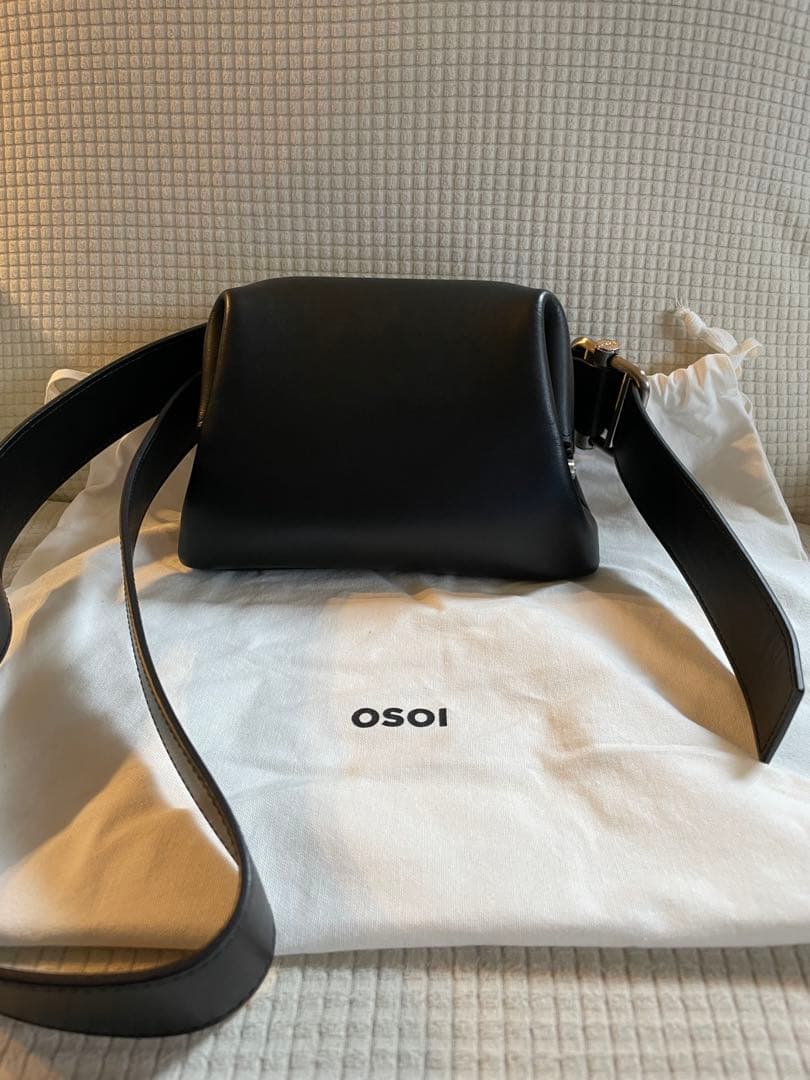 OSOI ブラックレザーバッグ OSOI オソイ ハンドバッグ BOAT WIDE MINI レディース レザー