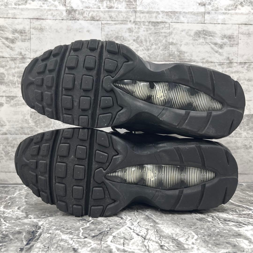 【美品】 ナイキ エアマックス95 トリプルブラック 24.5cm スニーカー