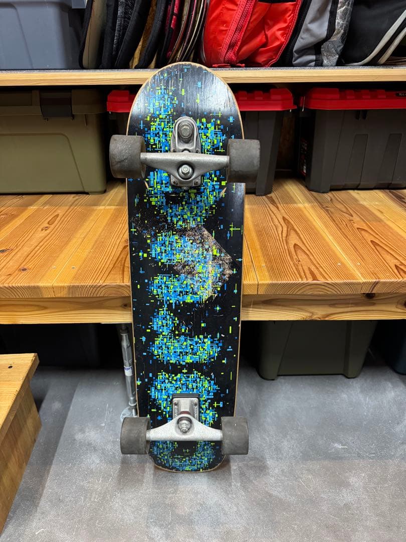 スケートボード Carver カーバー　C7トラック carver（カーバー） スケートボード CARVER GLASS OFF C7 トラック