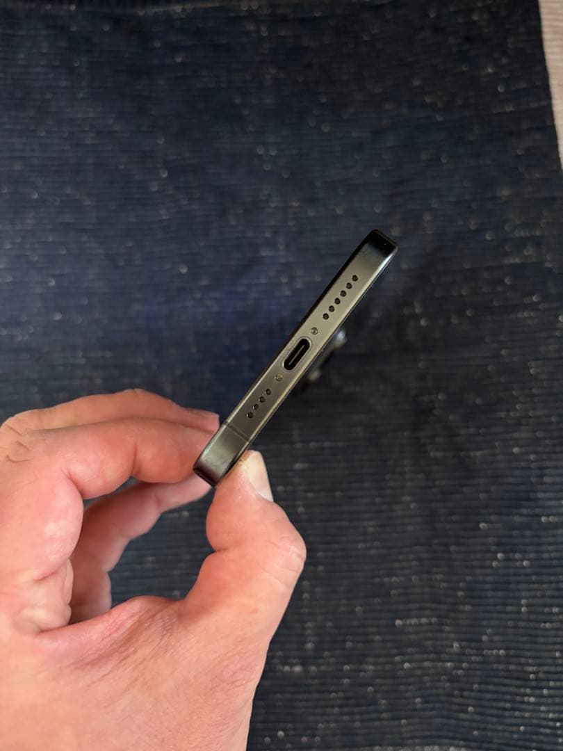 iPhone15 Pro Max 1TB US版 中古 シャッター音無し！①