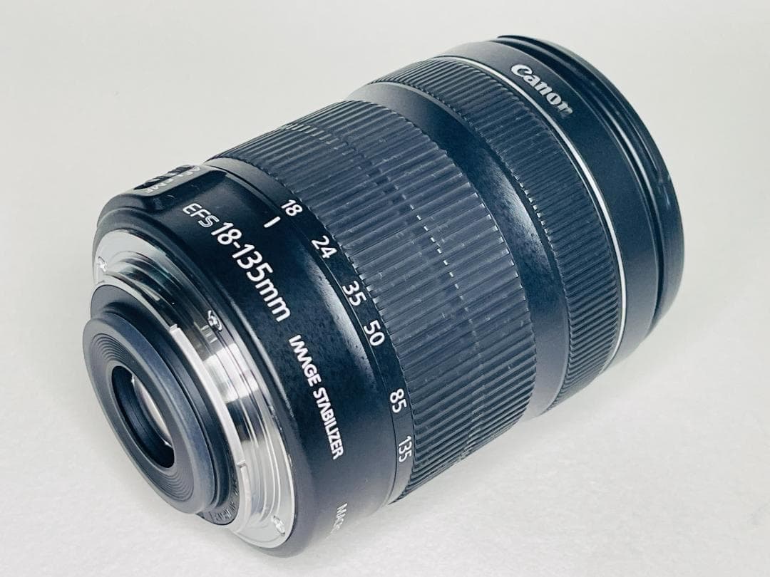 Canon キヤノン EF-S 18-135mm F3.5-5.6 IS STM