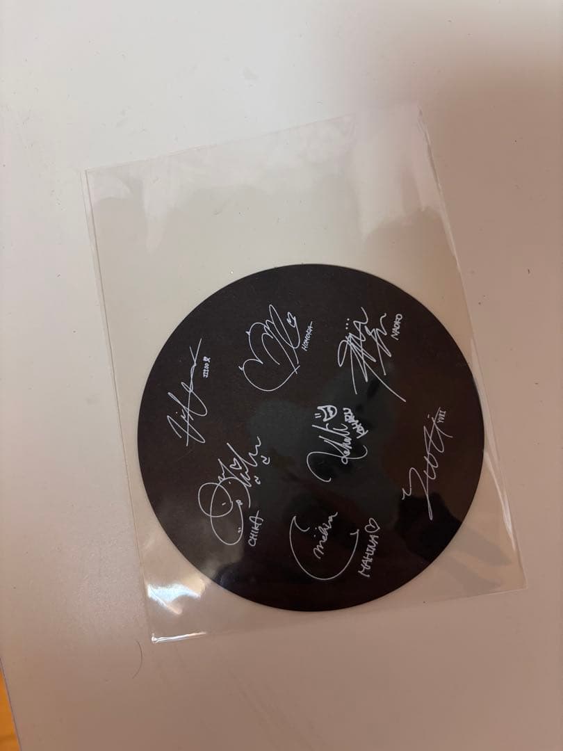 ヤ*ス様 BMSGコラボカフェ コースター HANA - メルカリ