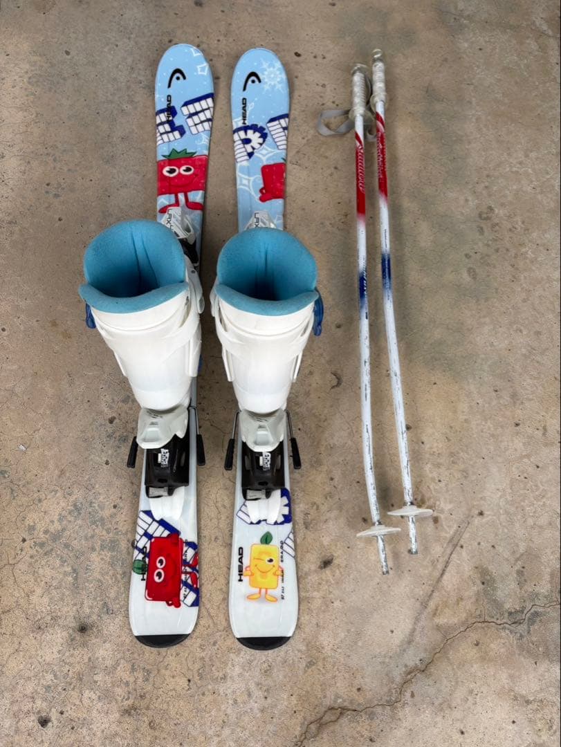 キャラクター柄 スキー板と靴、ポール付き スキーポール＆ケース&ブーツ付 ZUMA ショートスキー KRU:Z SHORT