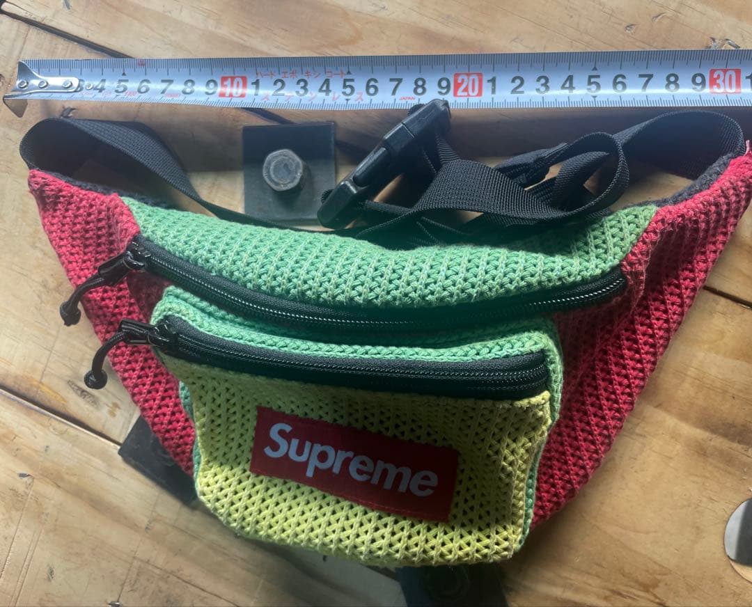 m*a様 Supreme ラスタカラー ボディバッグ