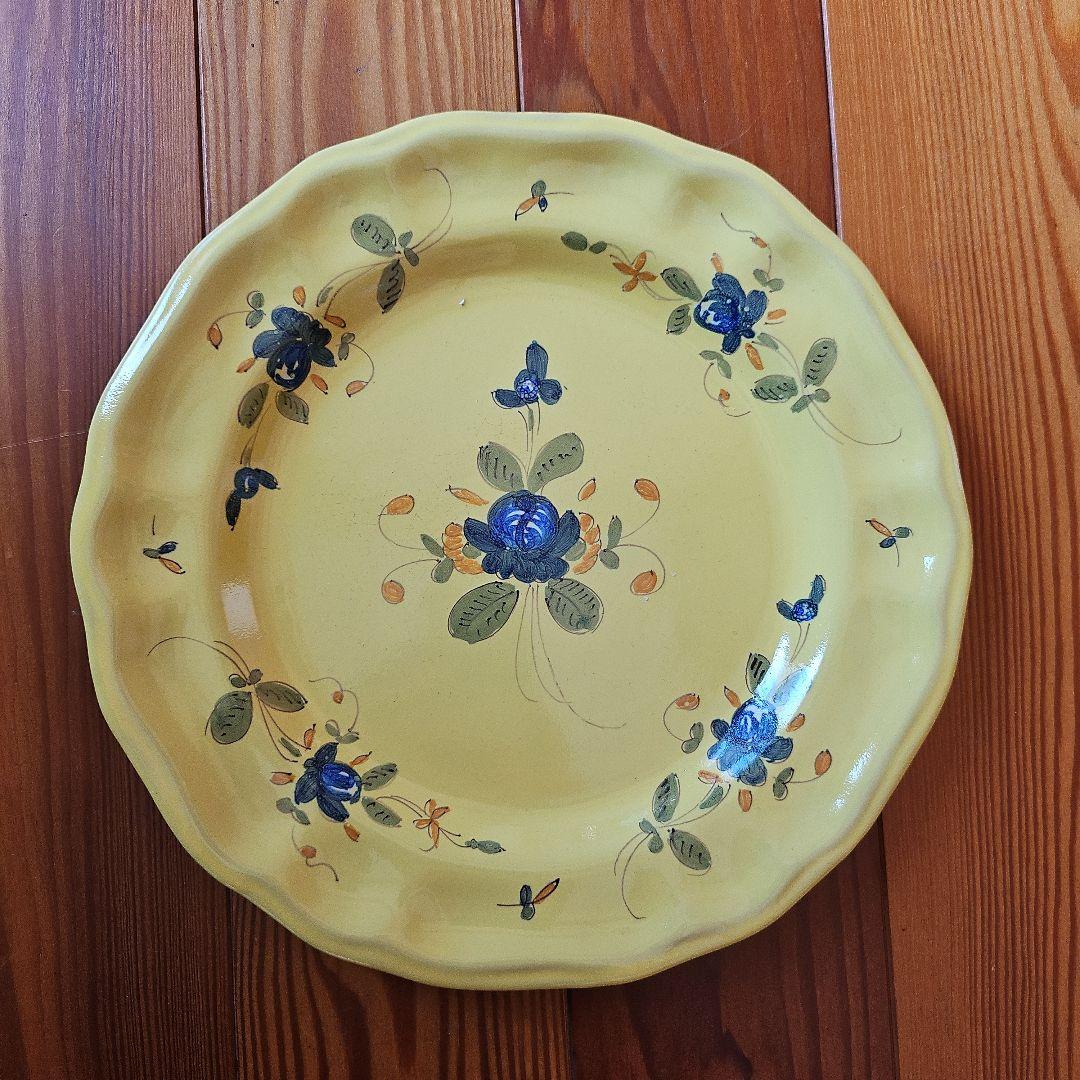 19-20世紀 南フランス 黄釉色絵輪花平皿 伊丹十三の台所 19-20世紀 南フランス 黄釉色絵輪花皿 19cm / France 19-20th C.