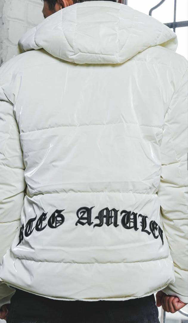 アダムスジャグラー ホワイトダウンジャケット 未使用に近い size M
