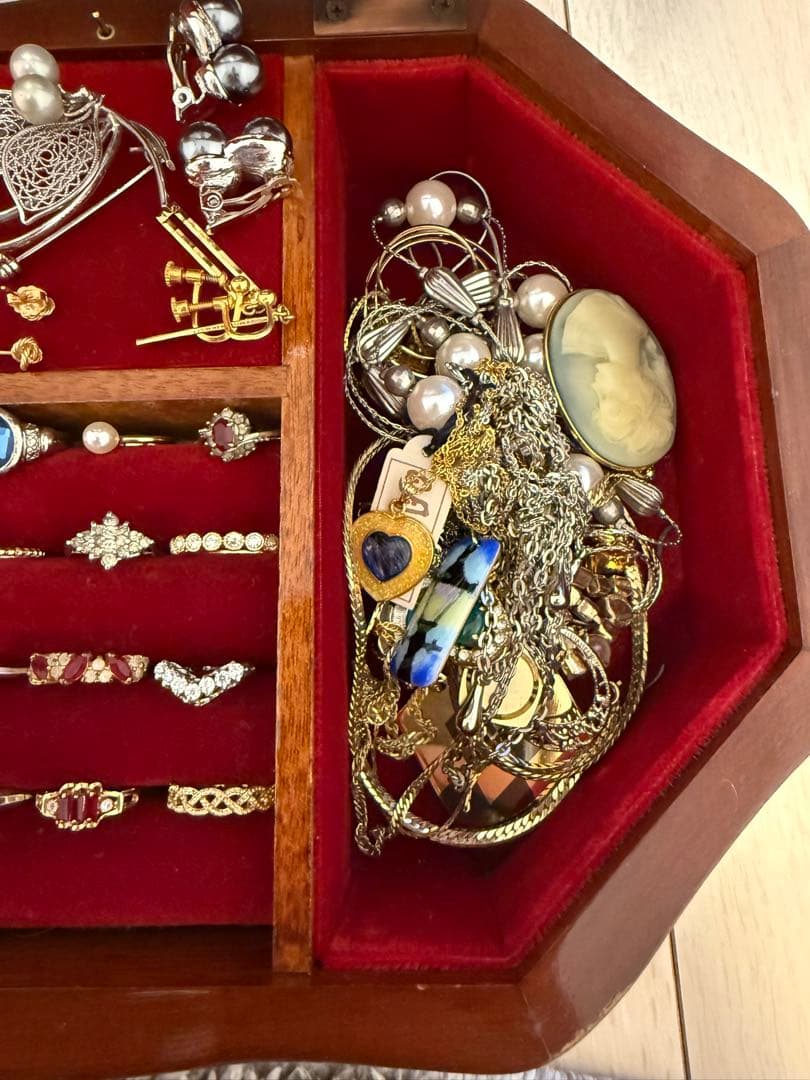 アクセサリーセット 遺品整理 - メルカリ