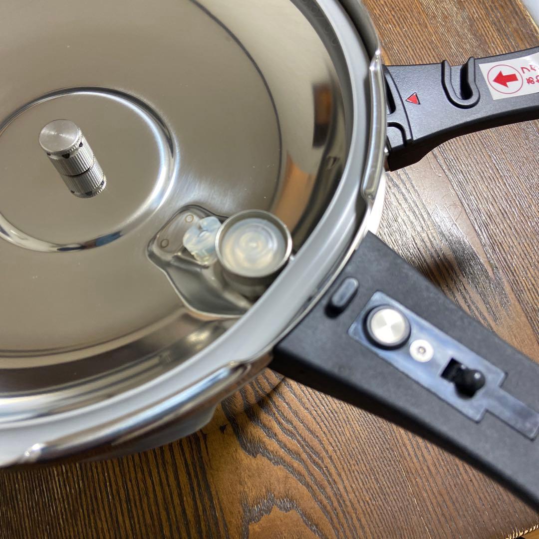 アサヒ軽金属 ゼロ活力鍋　圧力鍋　5.5L 未使用品　IH ガス両用