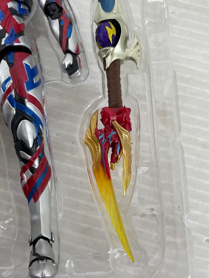 kntoy62-0493 S.H.Figuarts ウルトラマンブレーザー