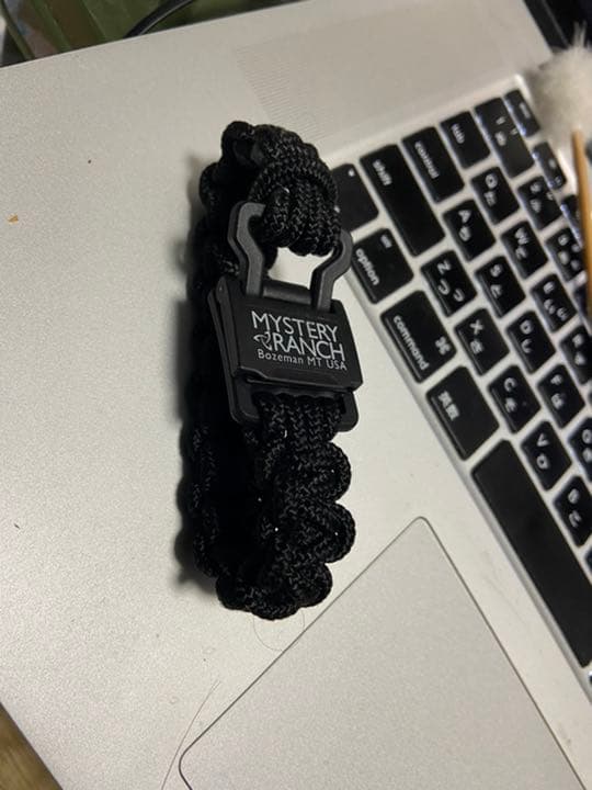 ミステリーランチ　ブレスレット アウトドアショップ ベースキャンプ｜登山用品、アウトドア用品の通販