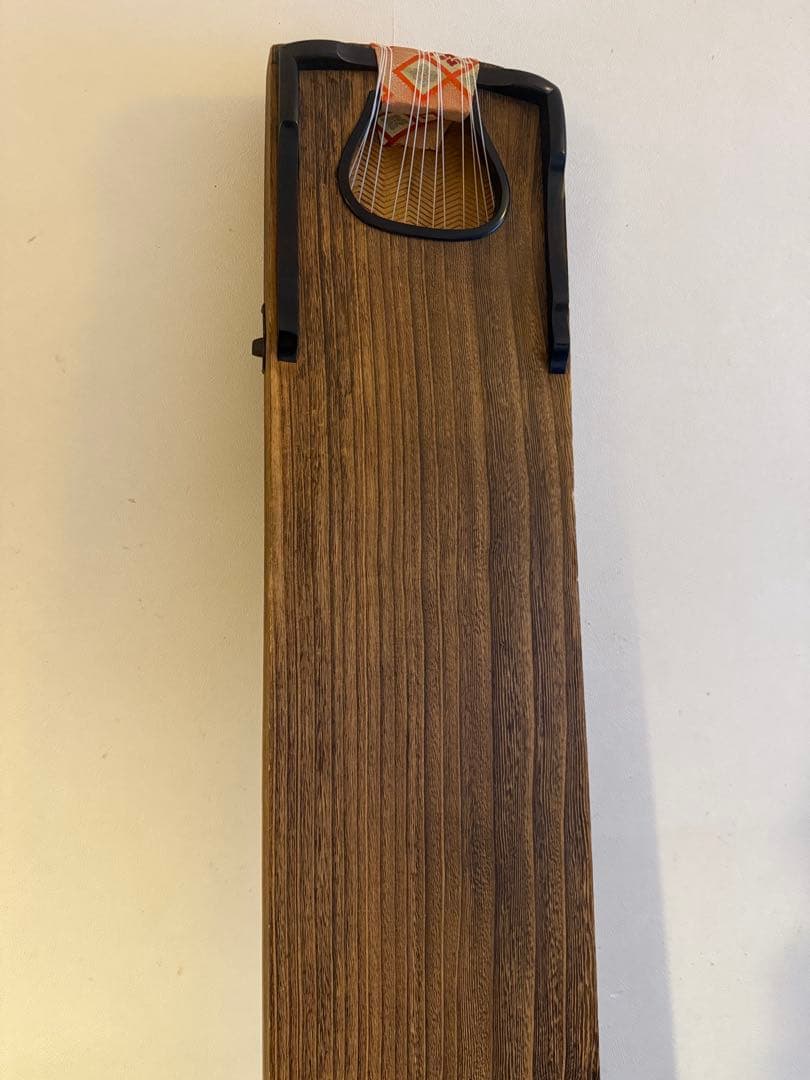 くり甲 お箏 お琴 綾杉彫 蒔絵 高級品 サトウ楽器 生田流