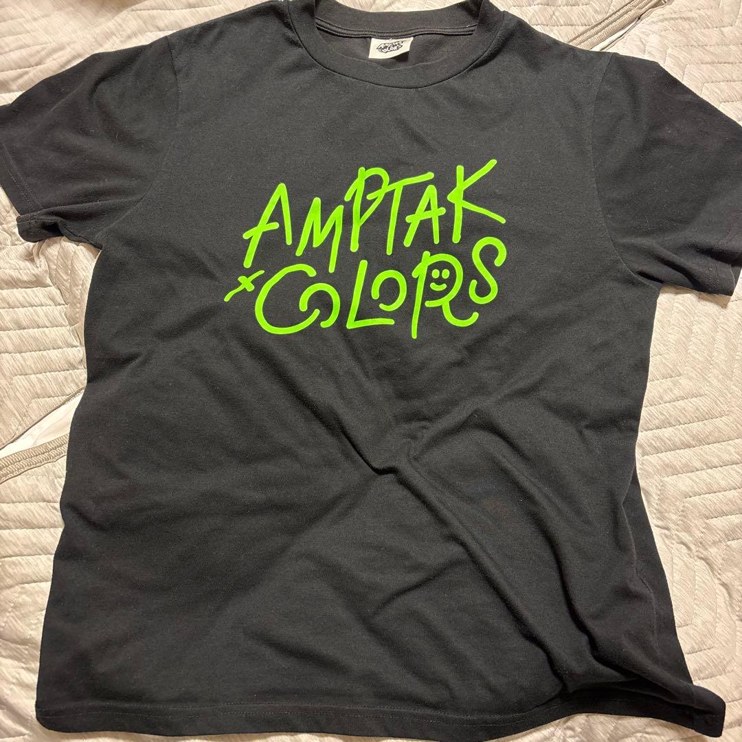 AMPTAKxCOLORS Tシャツ ぷりっつ - メルカリ