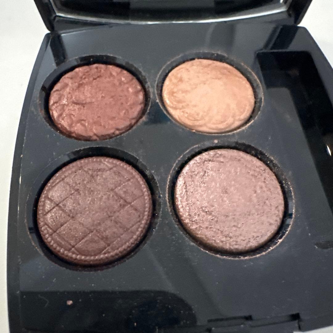 CHANEL】レ キャトル オンブル ブトン 219 ブトン クチュール シャネル