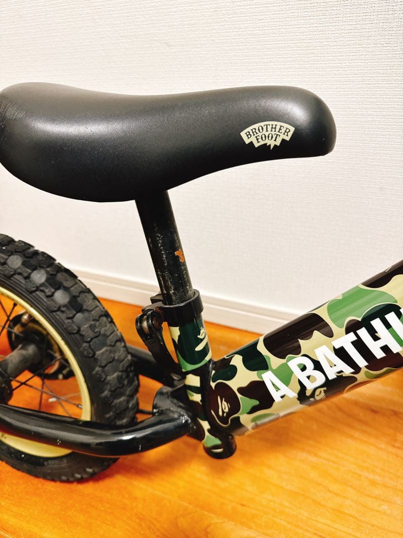 A BATHING APE キッズバイク バランスバイク ストライダー