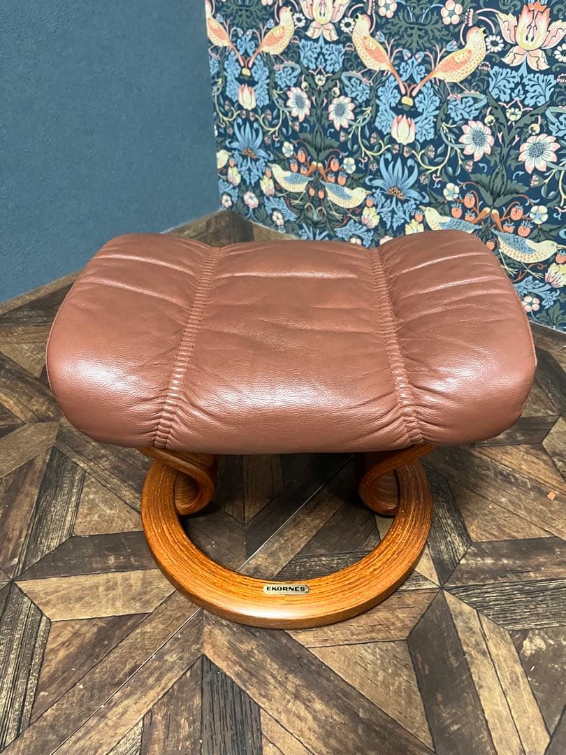 りき様専用＊エコーネス オットマン フットスツール 本革 ストレスレス