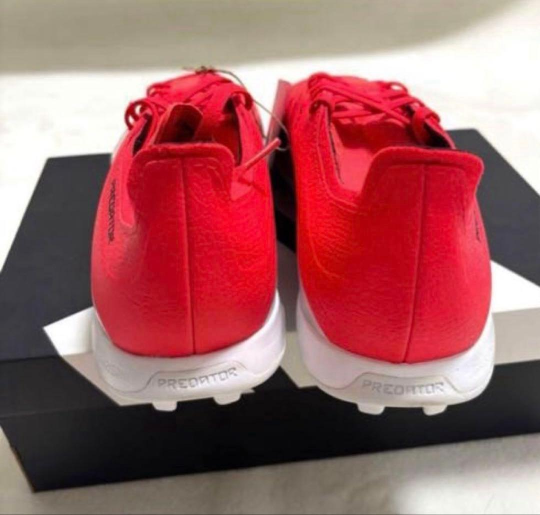 新品未使用 adidas プレデター 27.0cm タグ付き 箱あり