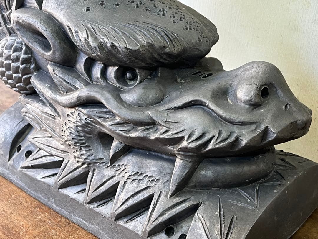 シ*コ様 古い鯱鉾の瓦 縁起物 庭飾りインテリア