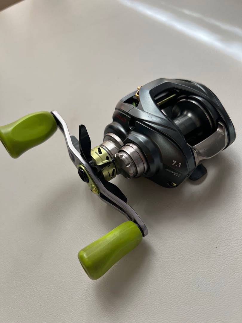 スティーズ　A TW ベイトリール 7.1 左巻き スティーズ A TW ベイトリール 7.1 左巻き Amazon | Daiwa Steez TW A