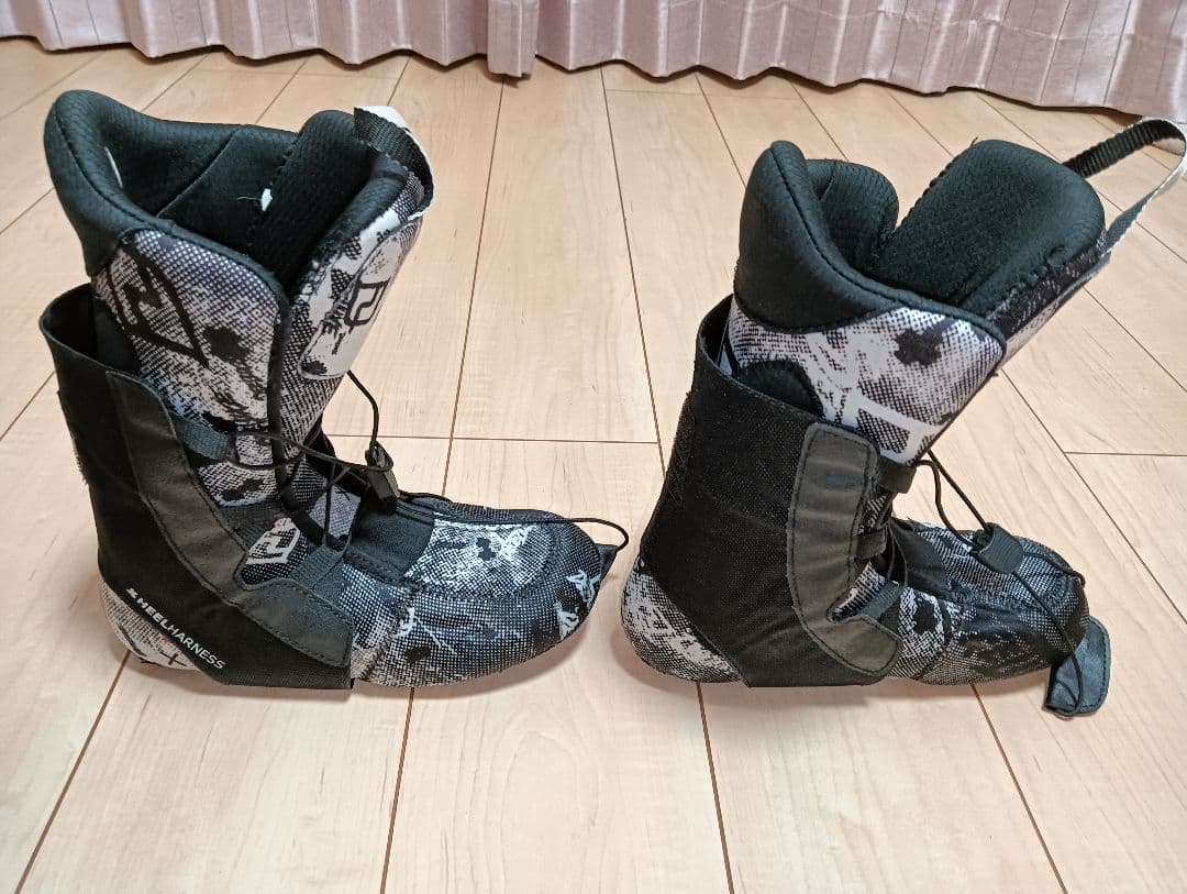 スノーボード DEELUXE EMPIRE 25.5cm