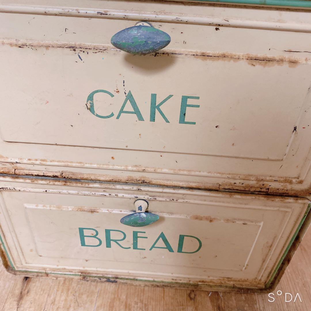 イギリスアンティーク ブレッド缶 ケーキ缶 2段 英字ロゴ入り アンティーク