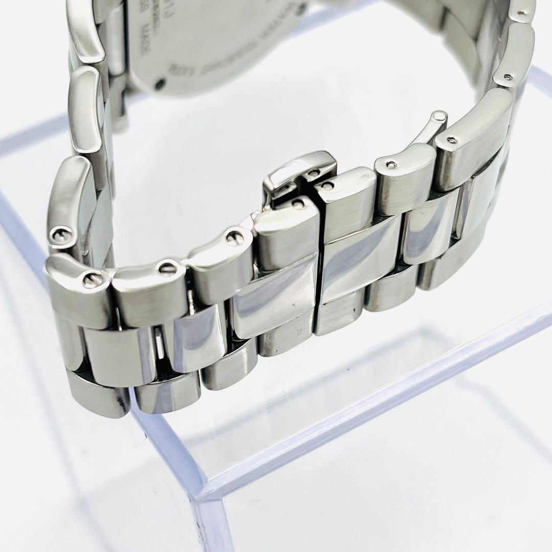 極美品】GUCCI 101J シルバー文字盤 シルバーベルト - メルカリ