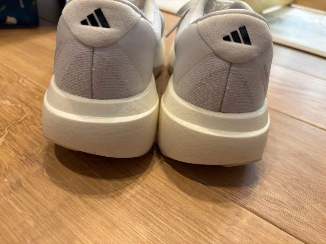 adidas ホワイト/ブラック　evo sl 26.5cm