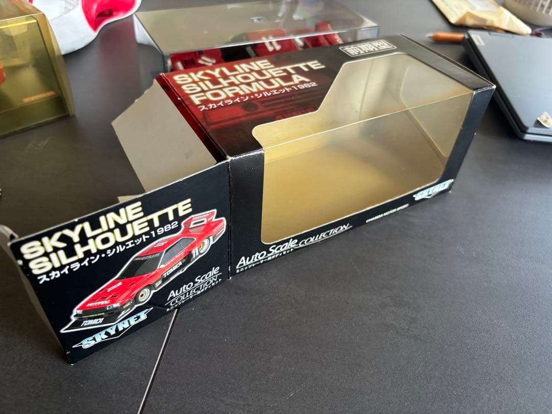 奈緒ちゃん専用TOMICA SKYLINE SILHOUETTE 前期 ミニッツ - メルカリ