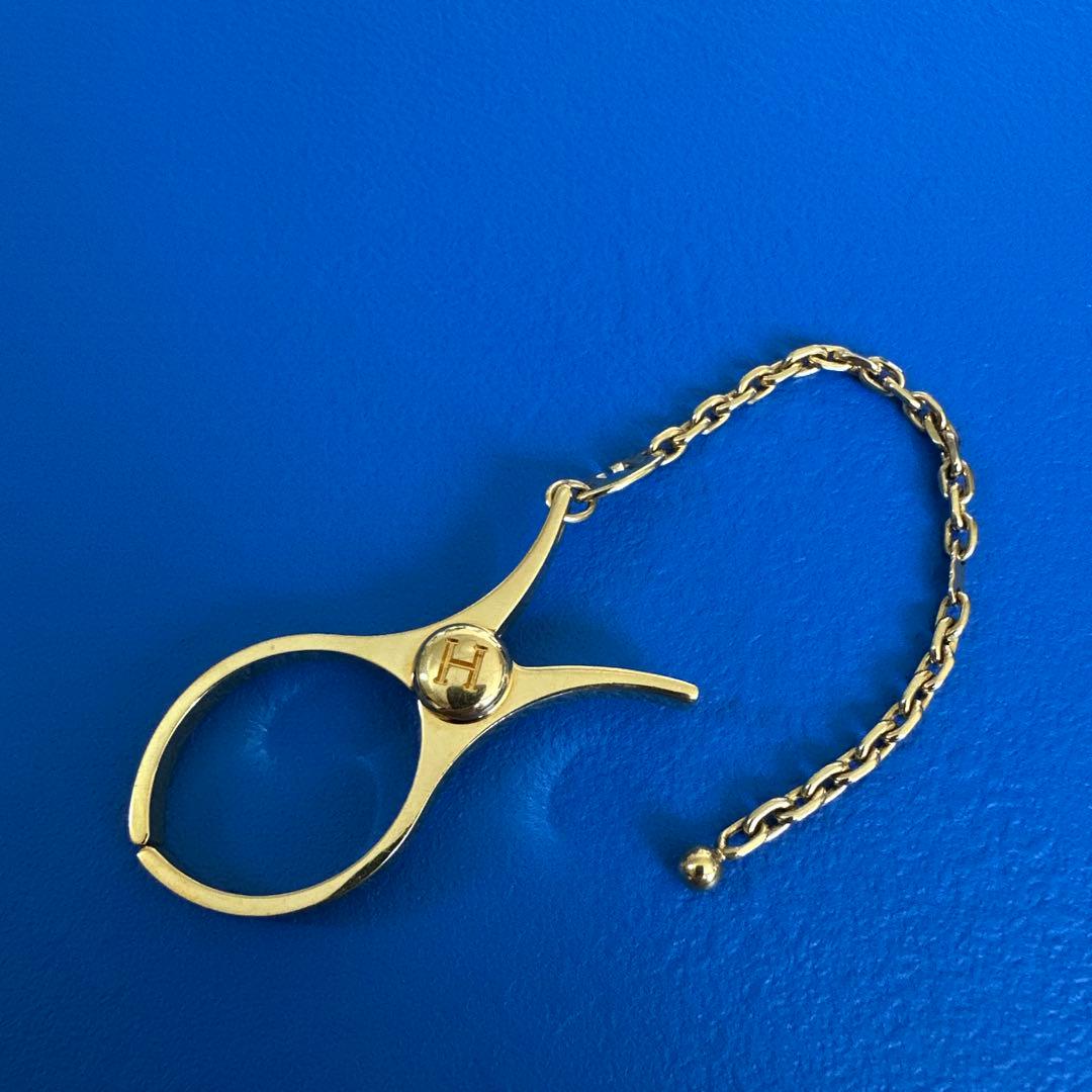 HERMES エルメス フィルー チャーム グローブホルダー クリップ 手袋 手袋ホルダー 《フィルー》 | Hermès - エルメス-公式サイト