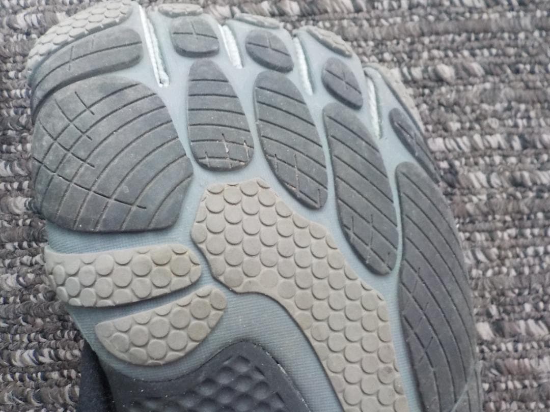 ビブラム Vibram ビキラ 42サイズ 五本指シューズ お値下げ可能 - メルカリ