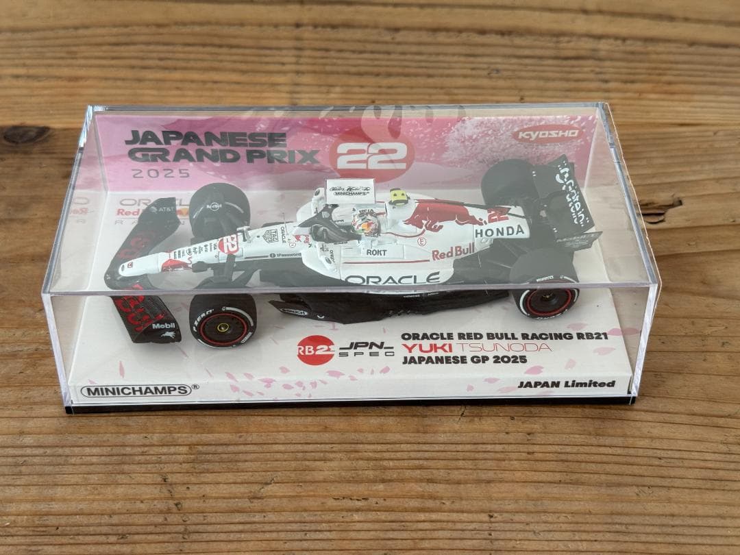 Minichamps Yuki Tsunoda 日本グランプリ 2025 限定品 Minichamps Yuki Tsunoda 日本グランプリ 2025 限定品 1:43 2025 Yuki