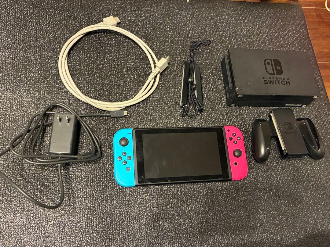 【24時間以内発送】Nintendo Switch Nintendo Switch 【あすつく、土日、祝日発送、店舗受取可】訳あり特価