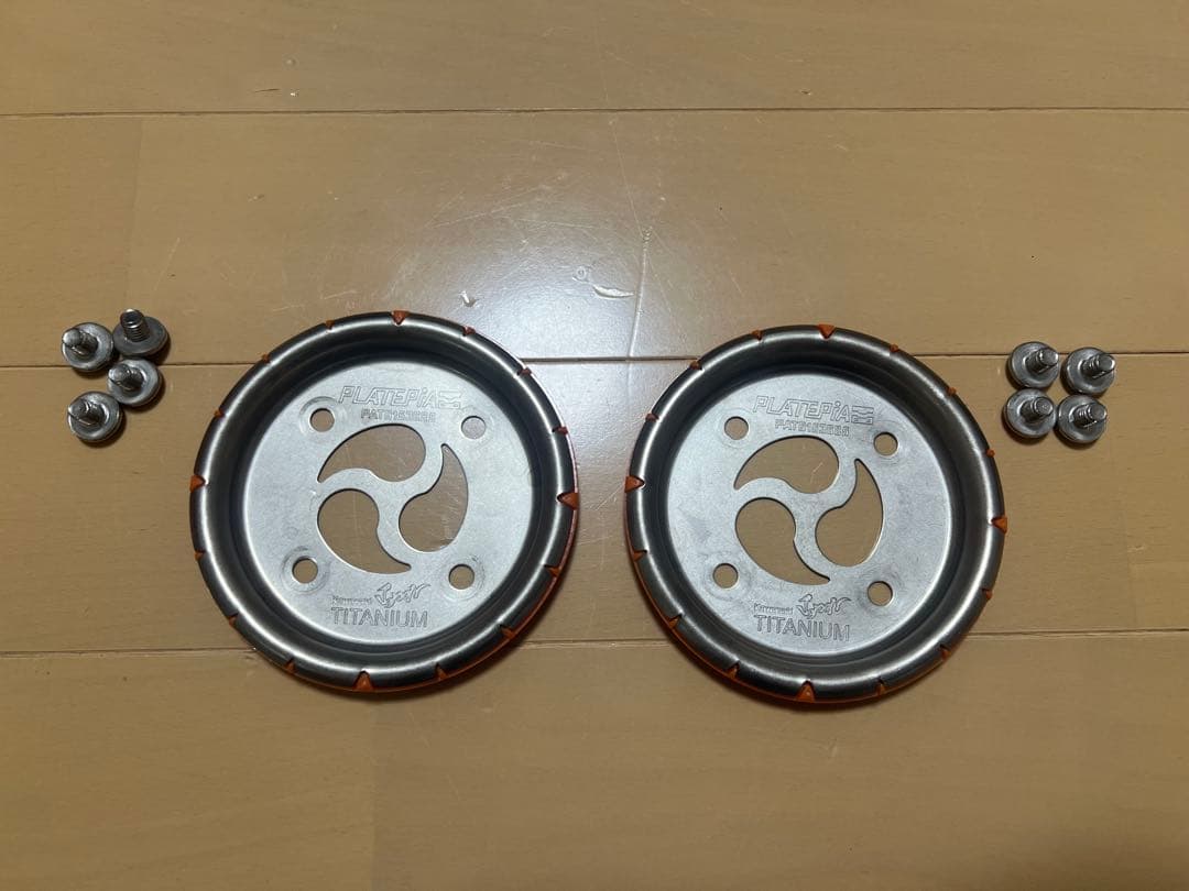 PLATE PIA TITANIUM サロモン バインディング用 4x4