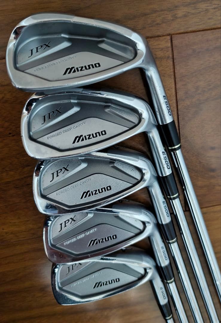 週末セール ミズノ JPX E500フォージド アイアンセット5本 6〜9.P JPX E500フォージド ミズノ(MIZUNO) アイアンセット(IRON