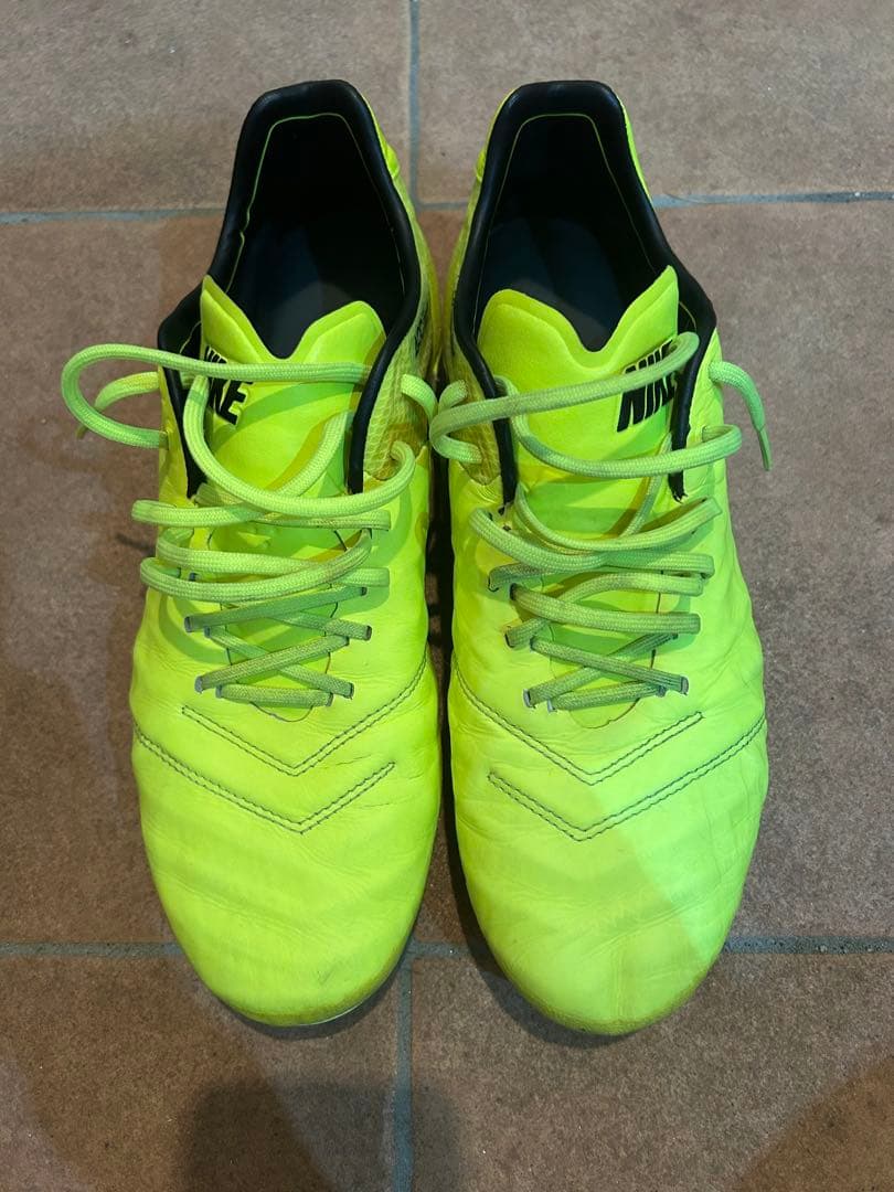 ティエンポレジェンドVI HG　蛍光イエロー　27.0cm