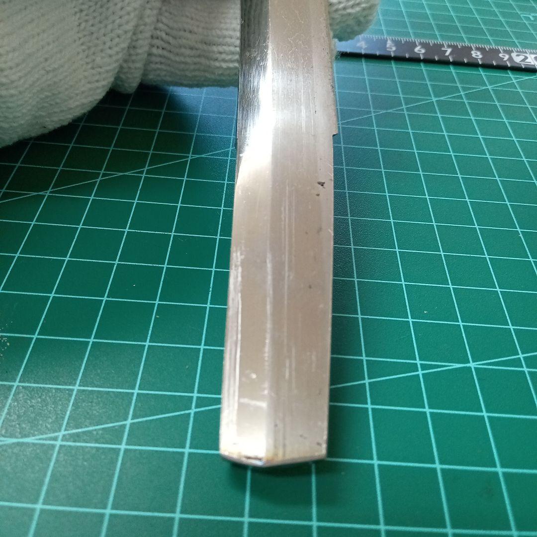 ナイフ加工用玉鋼/合法サイズ】無銘脇差/錆身日本刀切先部分残欠／刃文