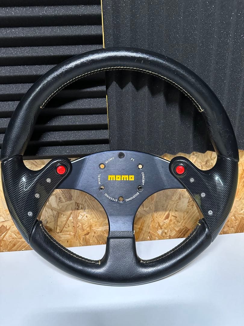 momo F1 CONCEPT ステアリングホイール 32cm