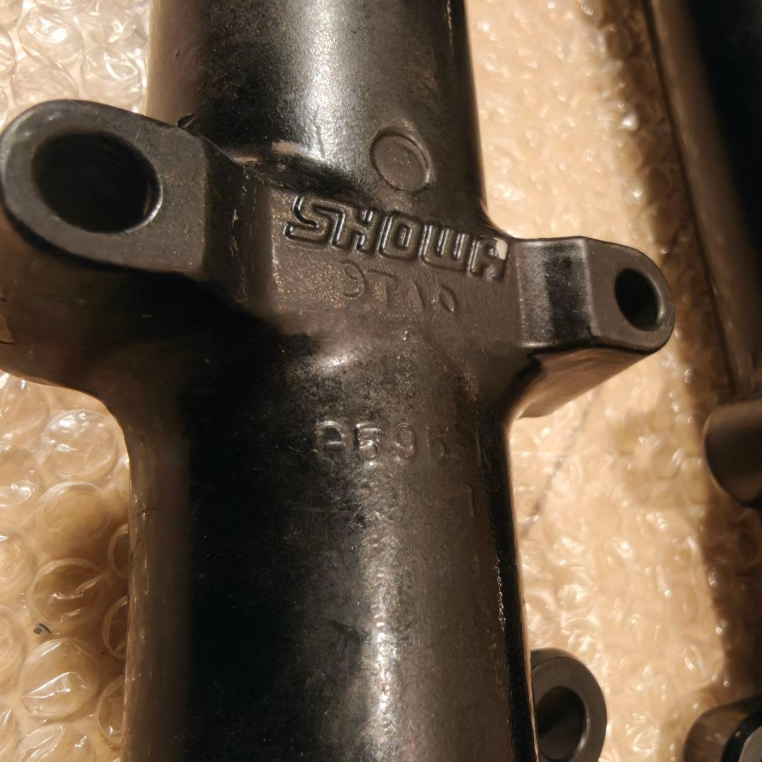 スポーツスター xl1200s フォーク ボトムケース 39mm xl883 - メルカリ