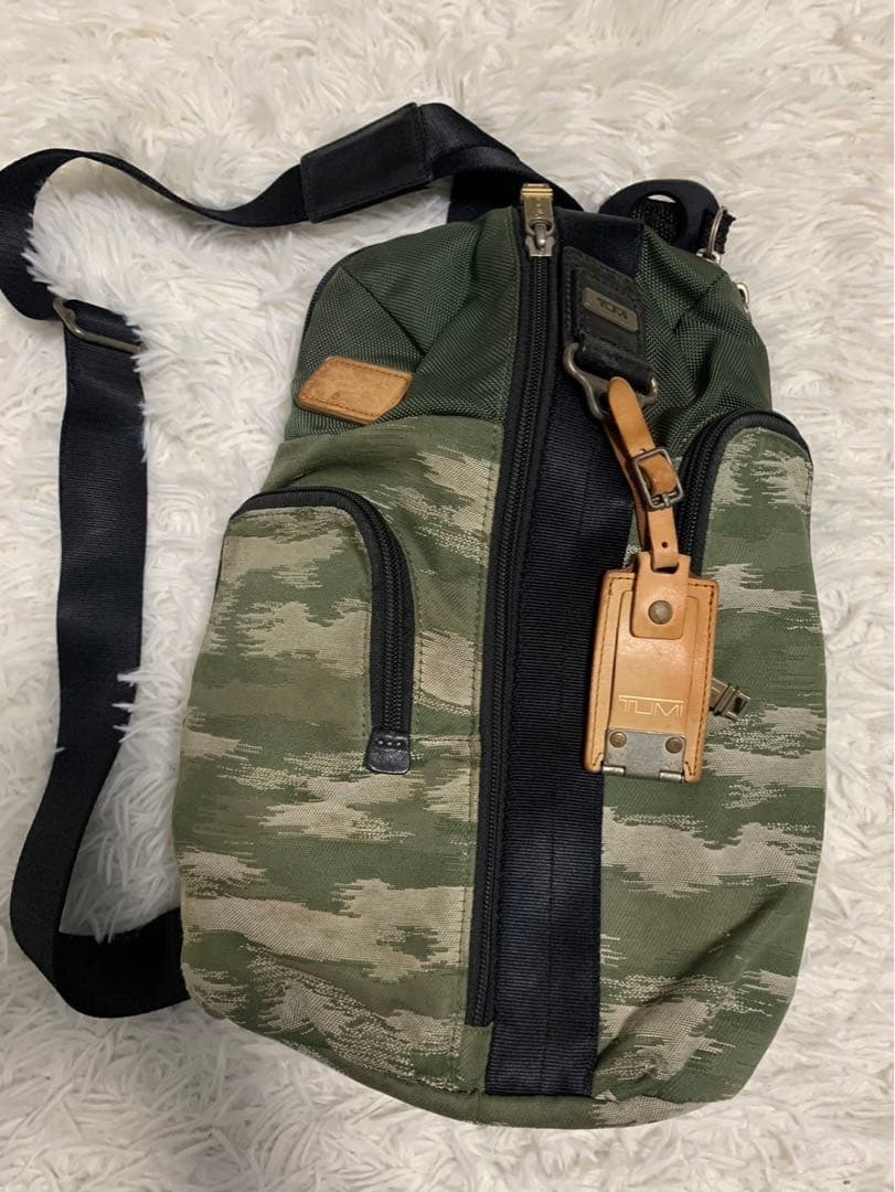 TUMI トゥミ 22318SCH ALPHA BRAVO ボディーバック 迷彩
