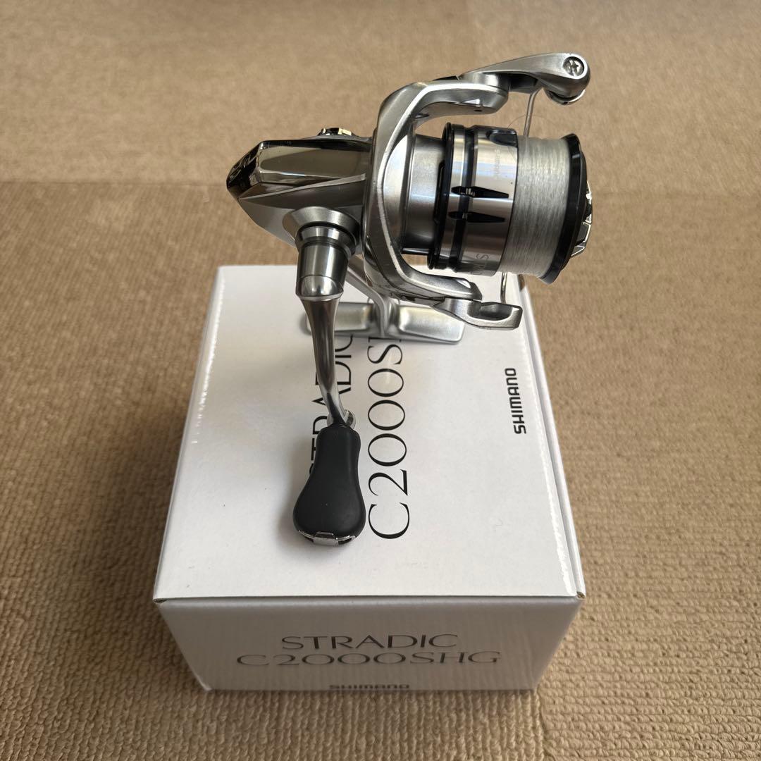 SHIMANO STRADIC C2000SHG スピニングリール