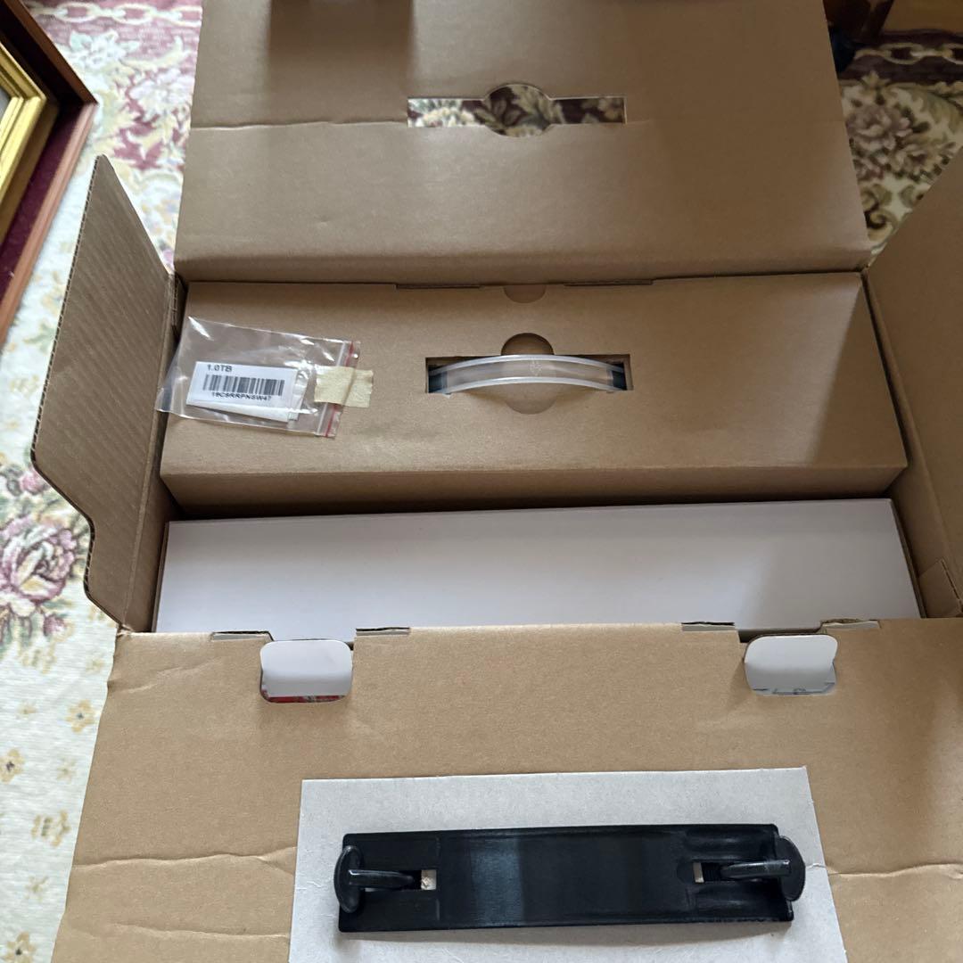 未使用品・開封済】Q-See 防犯カメラ(QTH94-4GD-1) - メルカリ