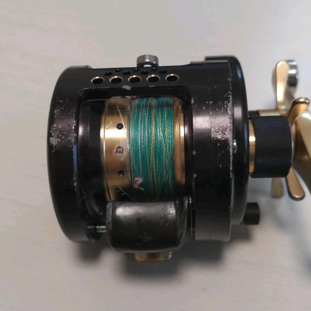 SHIMANO 07カルカッタコンクエスト スミイカスペシャル♪ - メルカリ