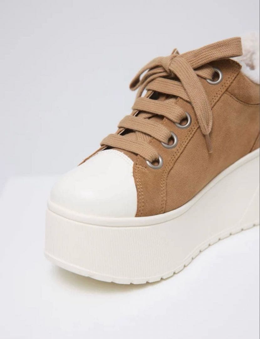 鈴木亜美 新作 プラットフォーム スエード スニーカー M もこもこ