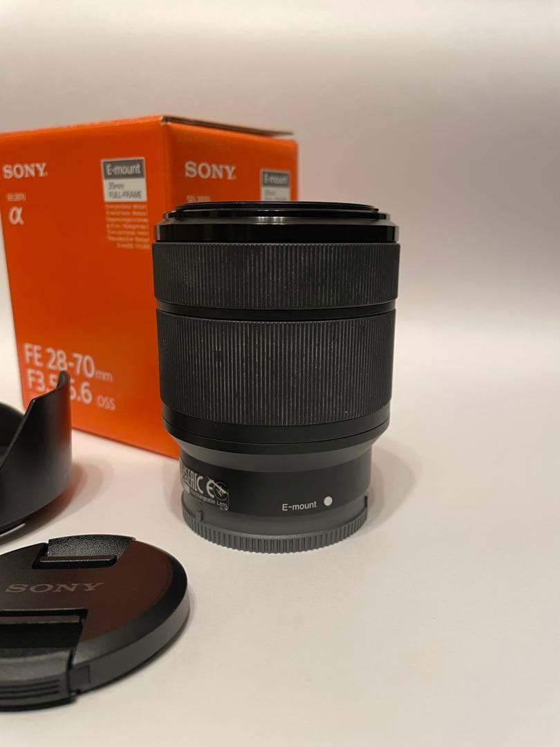 SONY FE 28-70mm F3.5-5.6 OSS レンズ