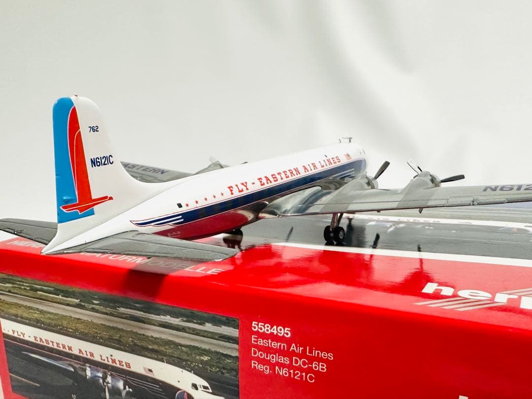1/200 ダグラスDC-6B フライイースタン航空