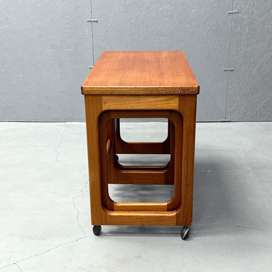 A.H.McINTOSH(マッキントッシュ) / ネストテーブル (402)